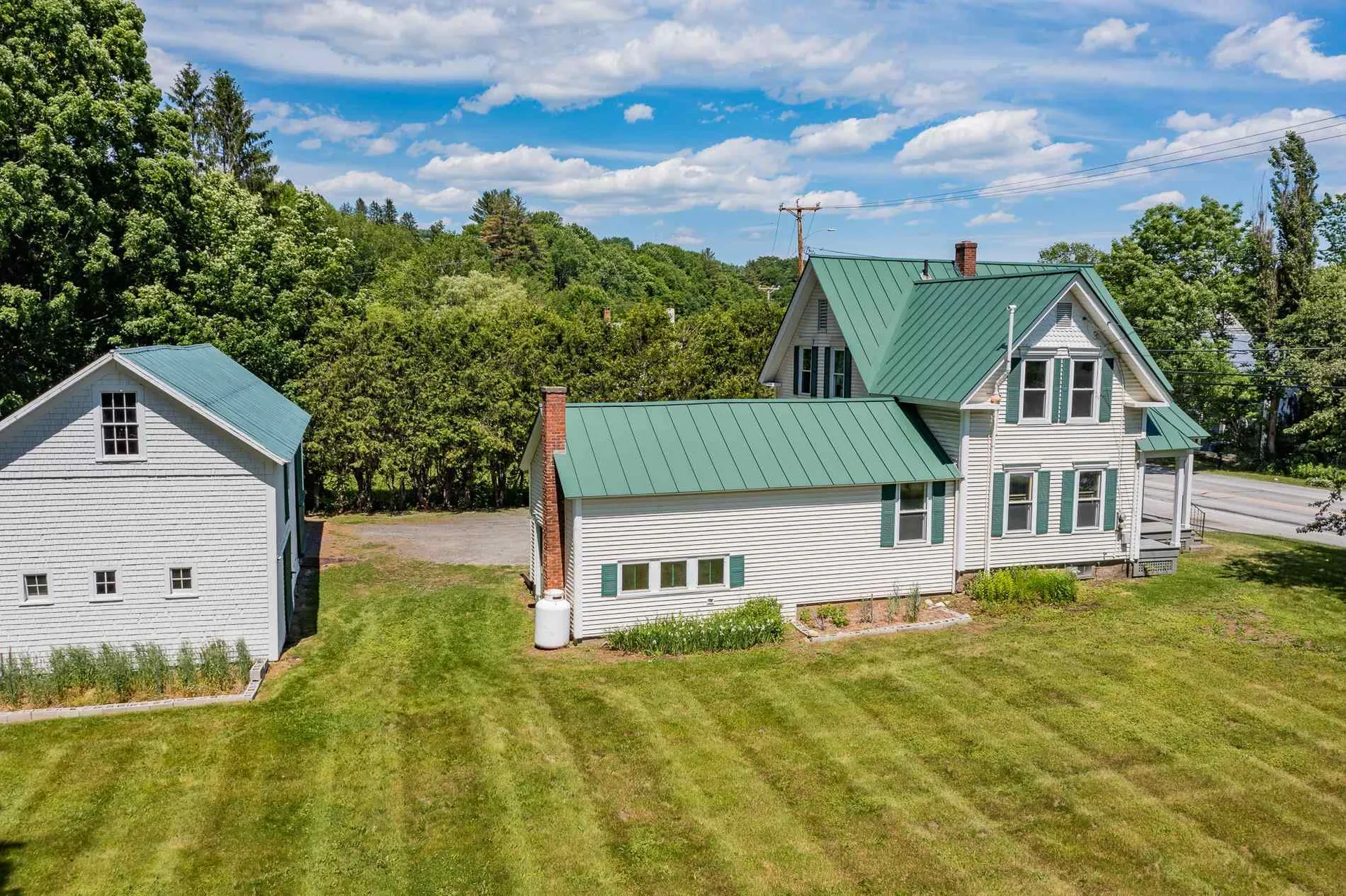 1104 West Woodstock Road Woodstock VT 05091