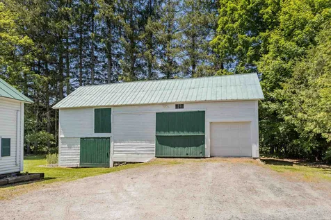1104 West Woodstock Road Woodstock VT 05091
