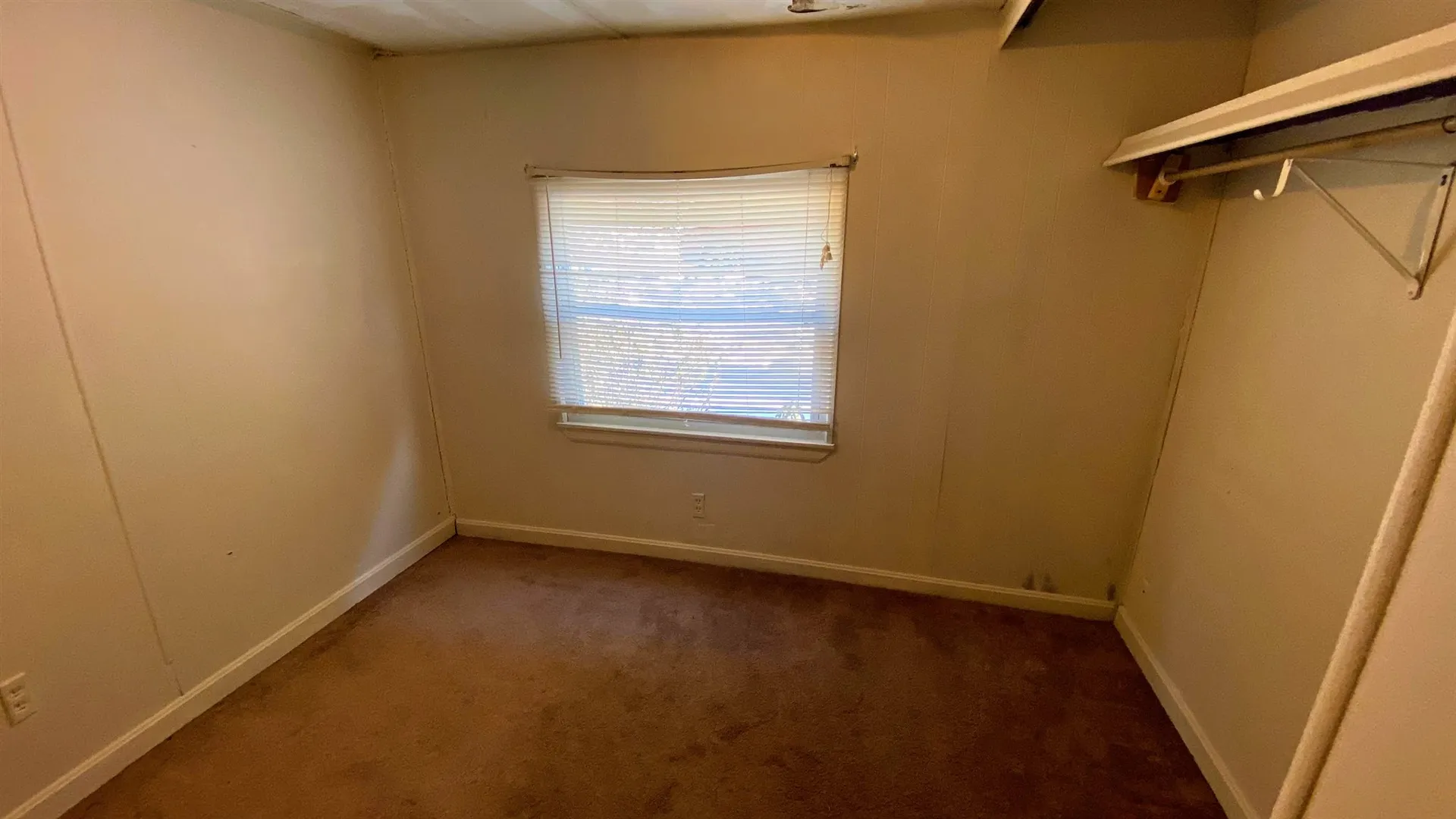 17 Holiday Lane Belmont NH 03220