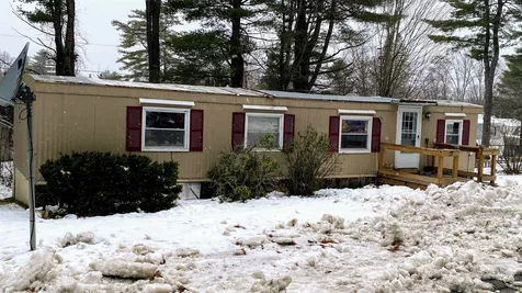 17 Holiday Lane Belmont NH 03220