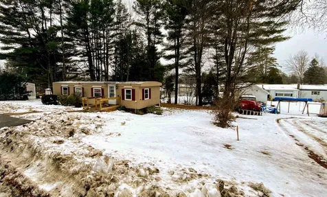 17 Holiday Lane Belmont NH 03220