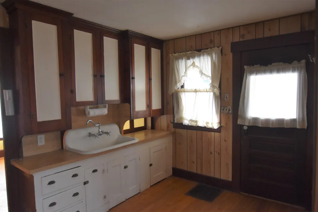 32 Linden Street Rochester NH 03867