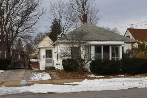 32 Linden Street Rochester NH 03867