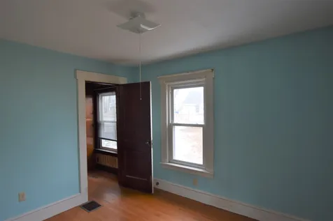 32 Linden Street Rochester NH 03867