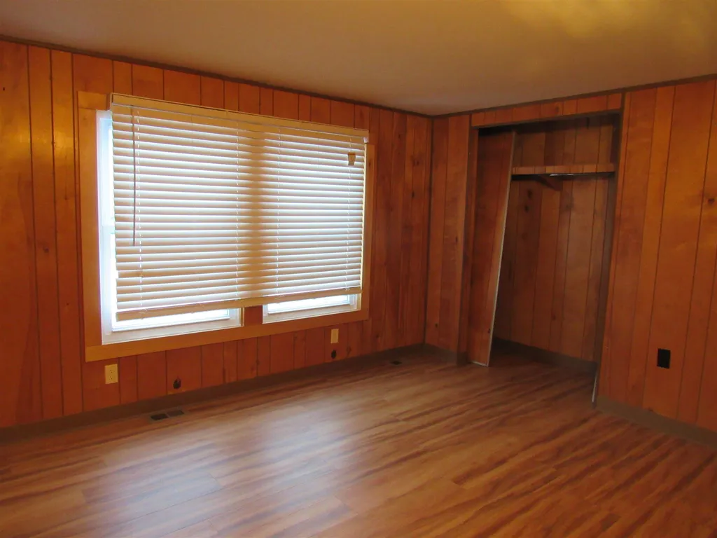 6 Frazer Street Gorham NH 03581