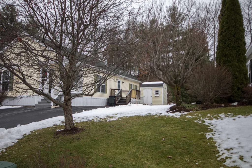 28 Shilah Drive Derry NH 03038