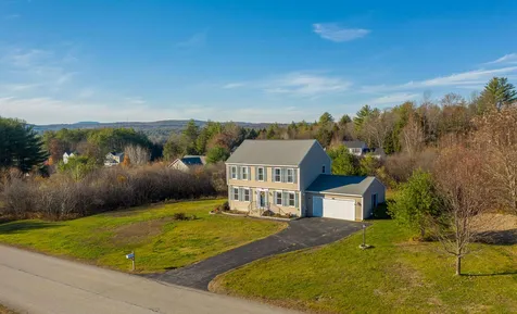 23 Fairway Drive Franklin NH 03235