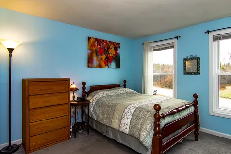 23 Fairway Drive Franklin NH 03235