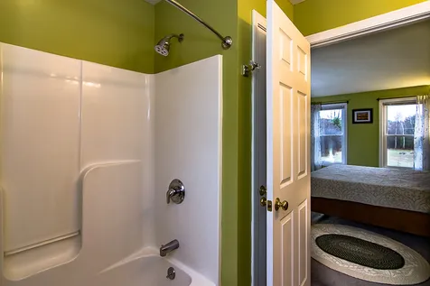 23 Fairway Drive Franklin NH 03235