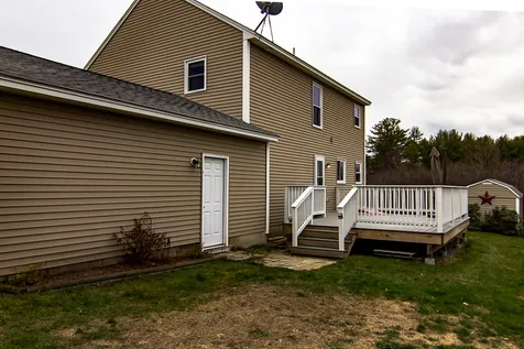23 Fairway Drive Franklin NH 03235