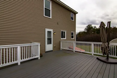 23 Fairway Drive Franklin NH 03235