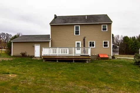 23 Fairway Drive Franklin NH 03235