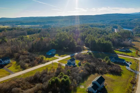 23 Fairway Drive Franklin NH 03235
