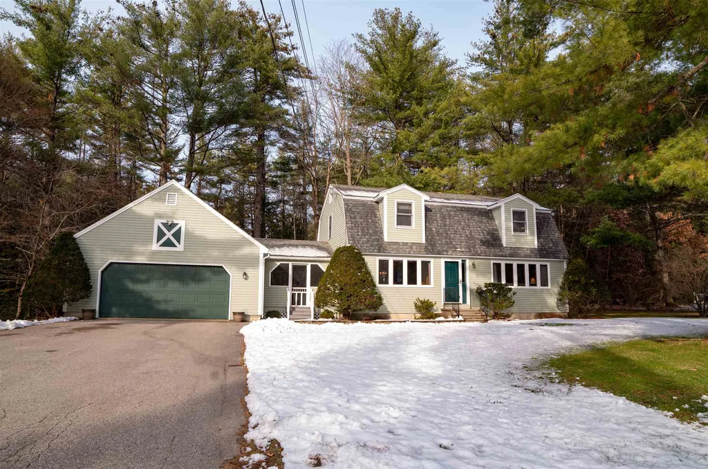6 Victoria Circle Rochester NH 03867