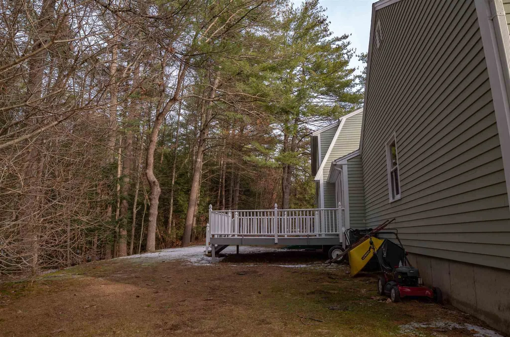 6 Victoria Circle Rochester NH 03867