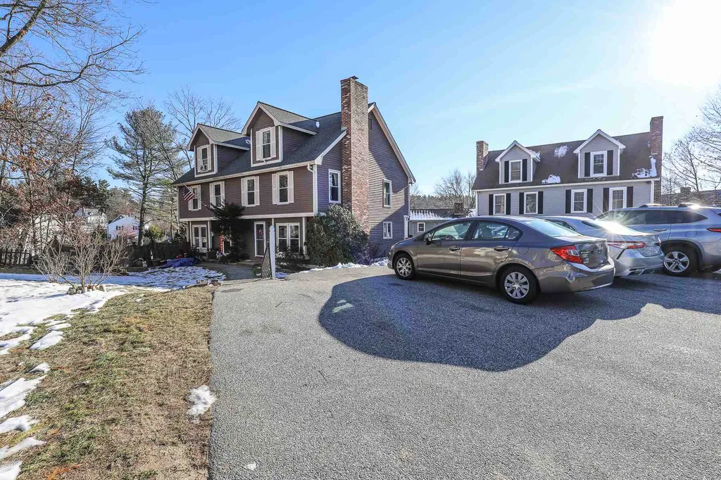 5 Gayle Drive Derry NH 03038