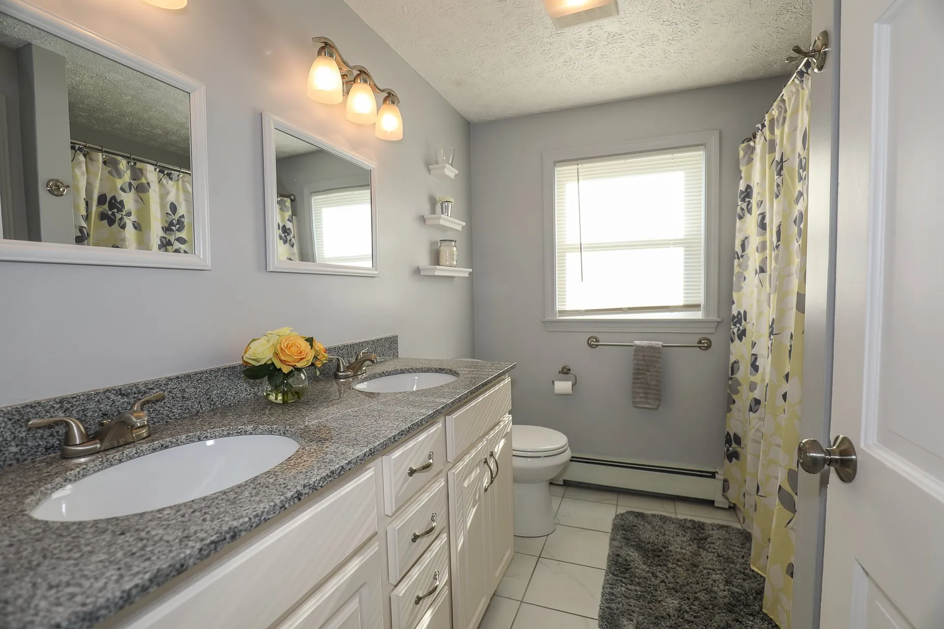 5 Gayle Drive Derry NH 03038