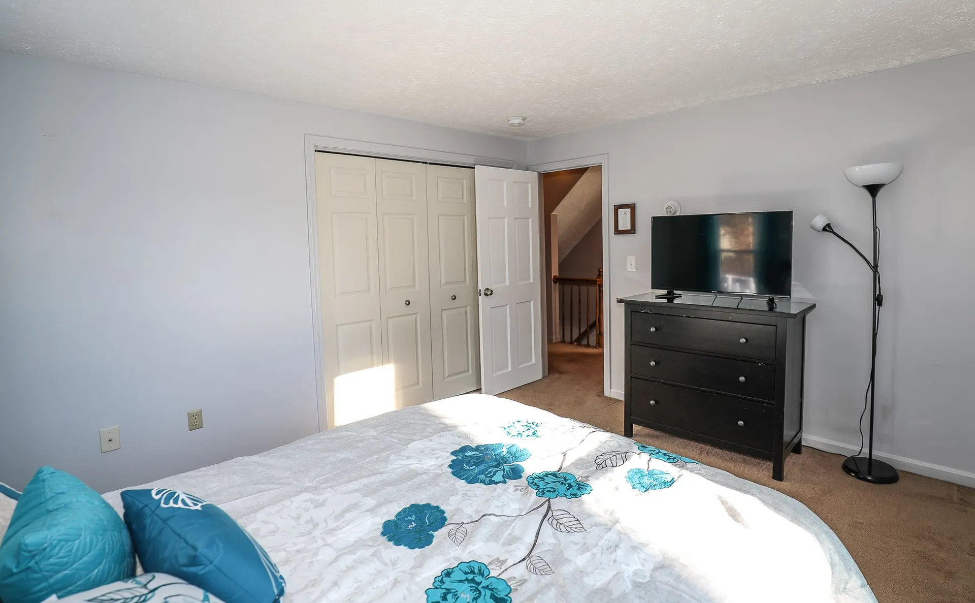 5 Gayle Drive Derry NH 03038