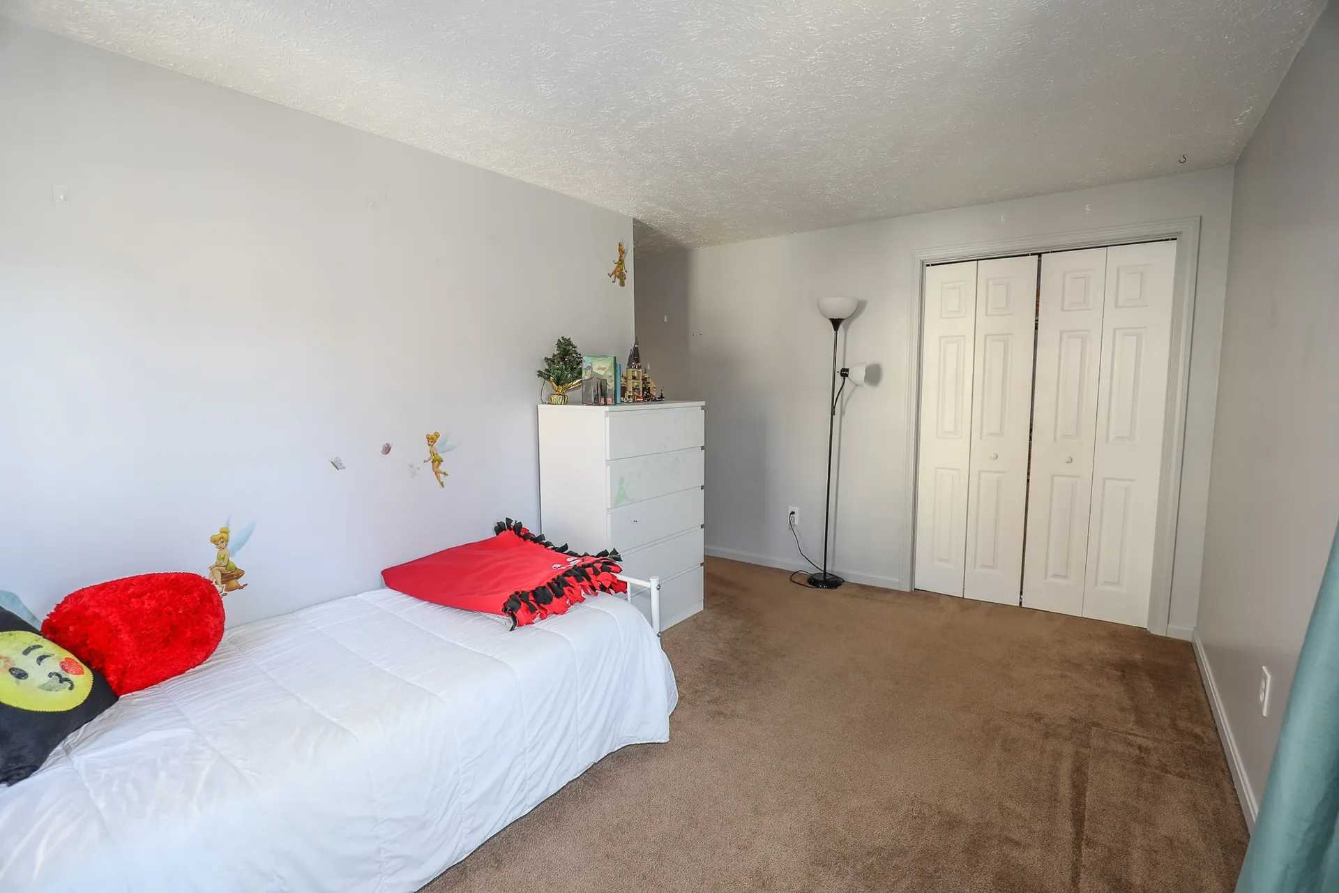 5 Gayle Drive Derry NH 03038