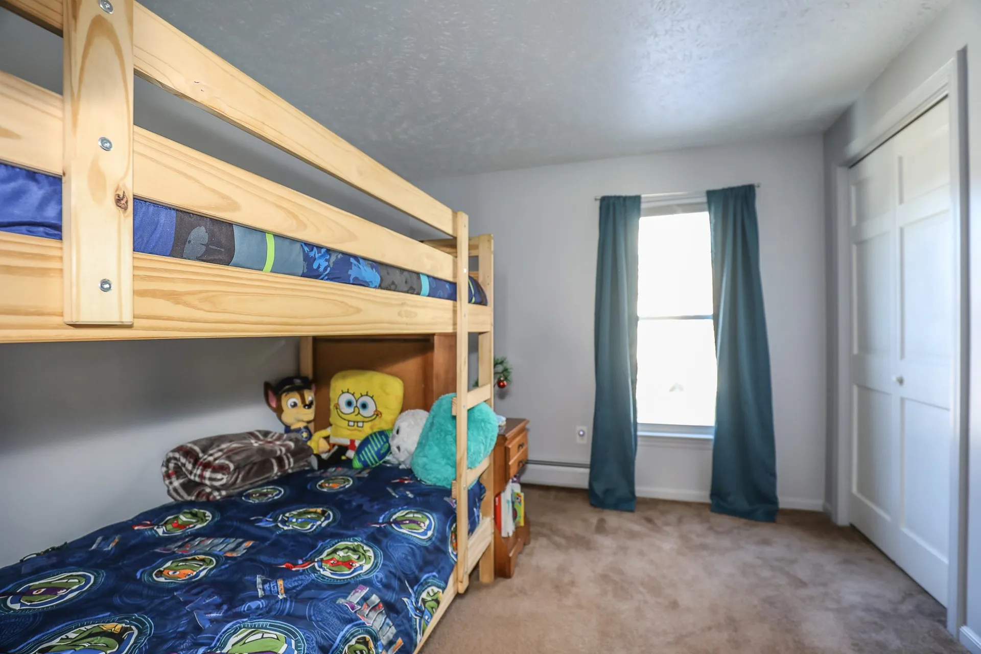 5 Gayle Drive Derry NH 03038