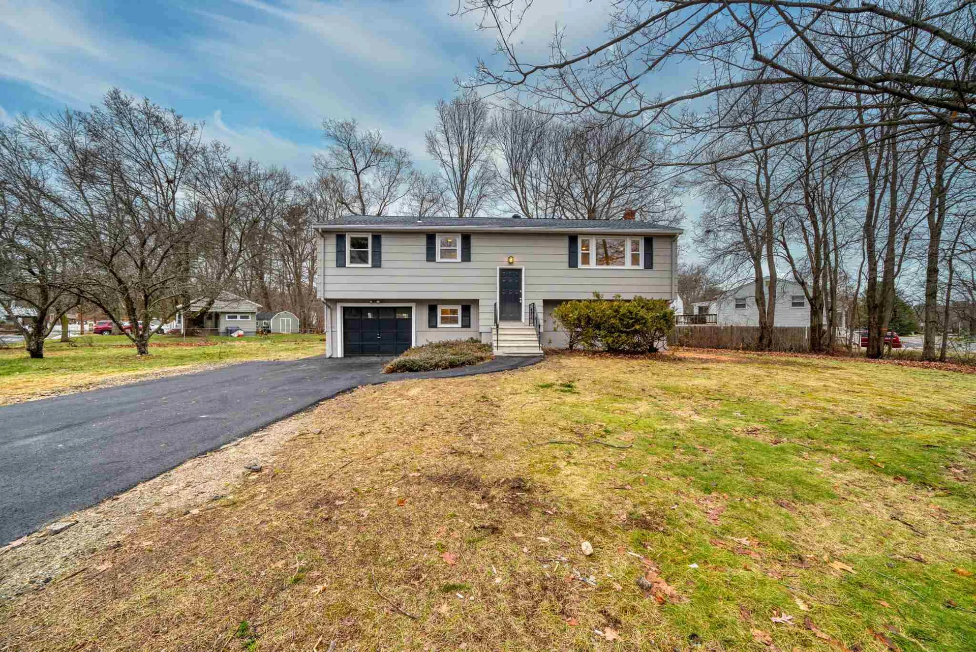 29 Dyer Avenue Salem NH 03079