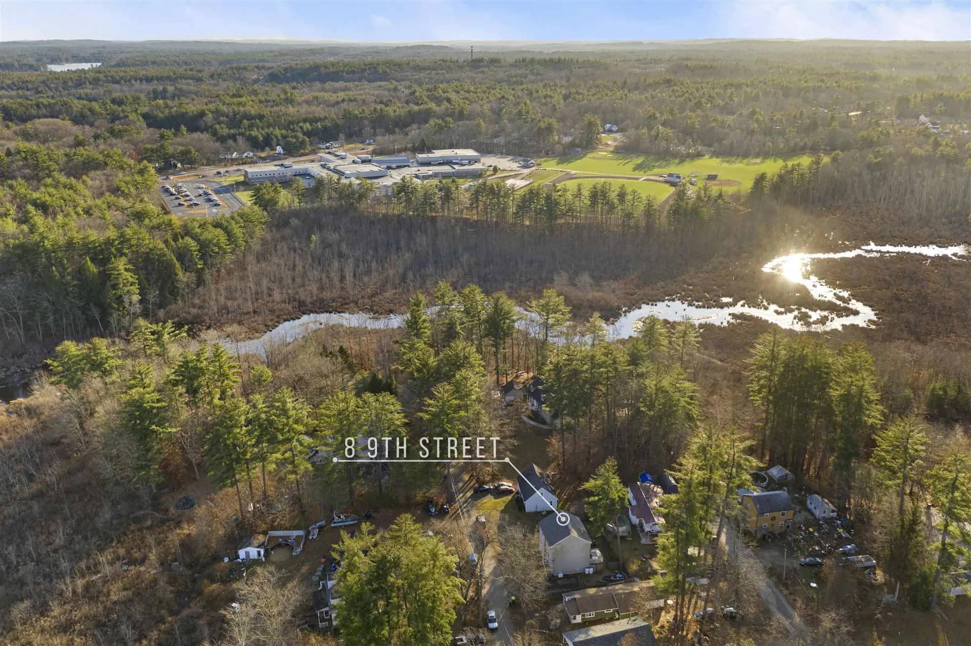 8 9th Street Kingston NH 03848