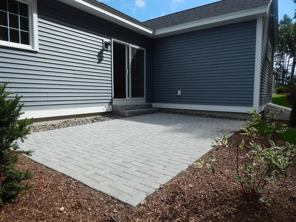 7 Sage Drive Hampton NH 03842