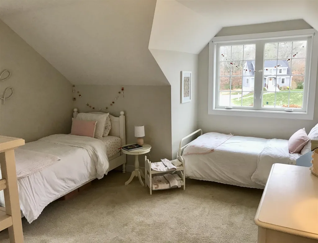 13 Winslow Drive Exeter NH 03833