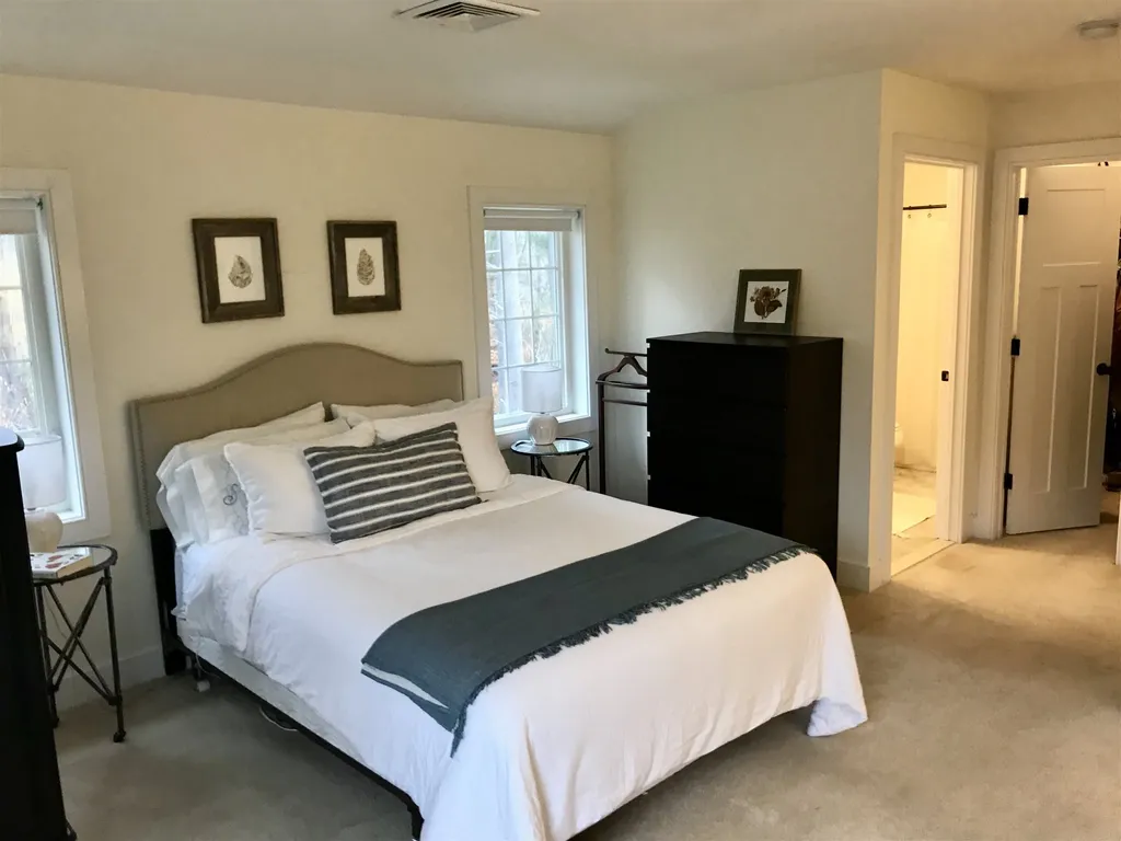 13 Winslow Drive Exeter NH 03833
