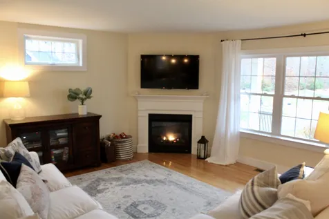 13 Winslow Drive Exeter NH 03833