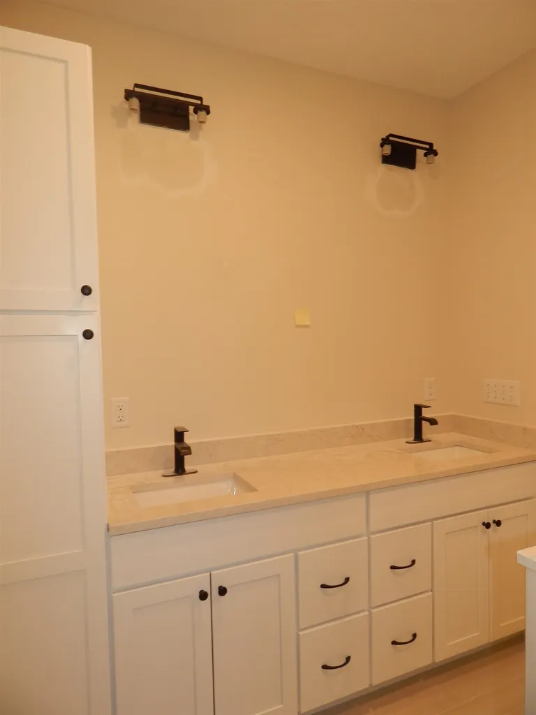 20 Sage Drive Hampton NH 03842