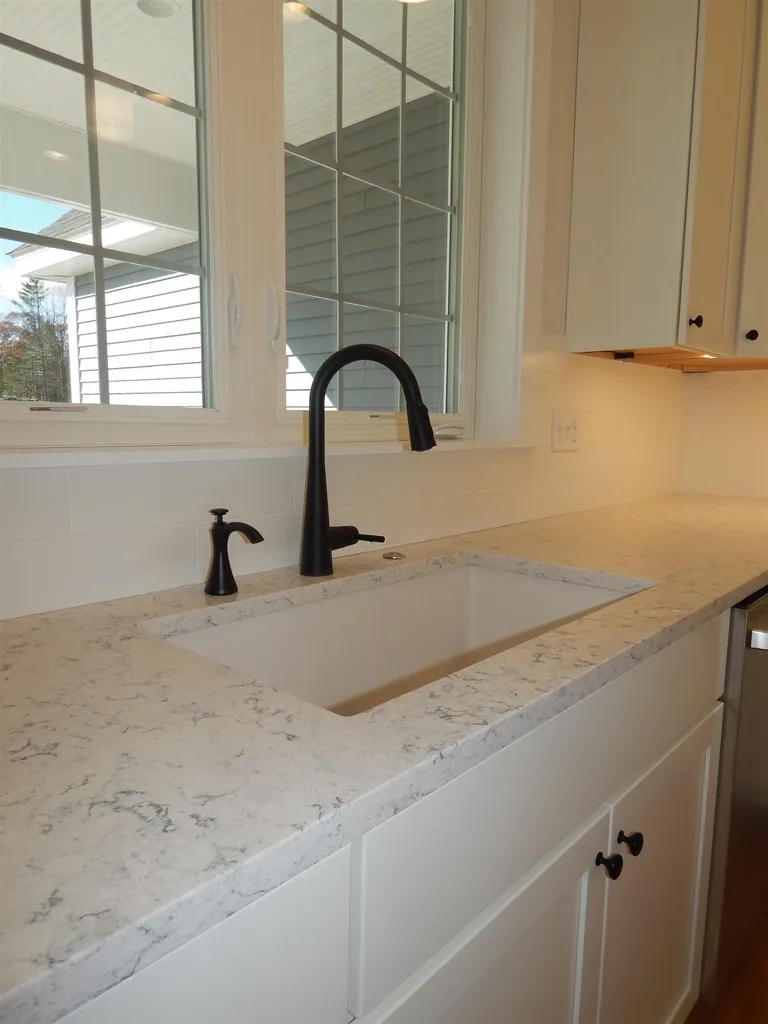 20 Sage Drive Hampton NH 03842