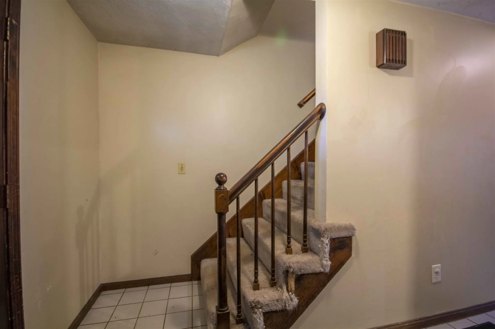 15 Tokanel Drive Londonderry NH 03053