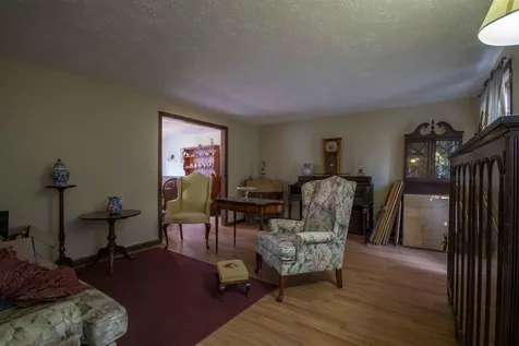 15 Tokanel Drive Londonderry NH 03053