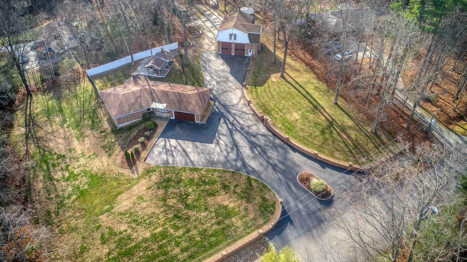 4 Roblin Road Bedford NH 03110