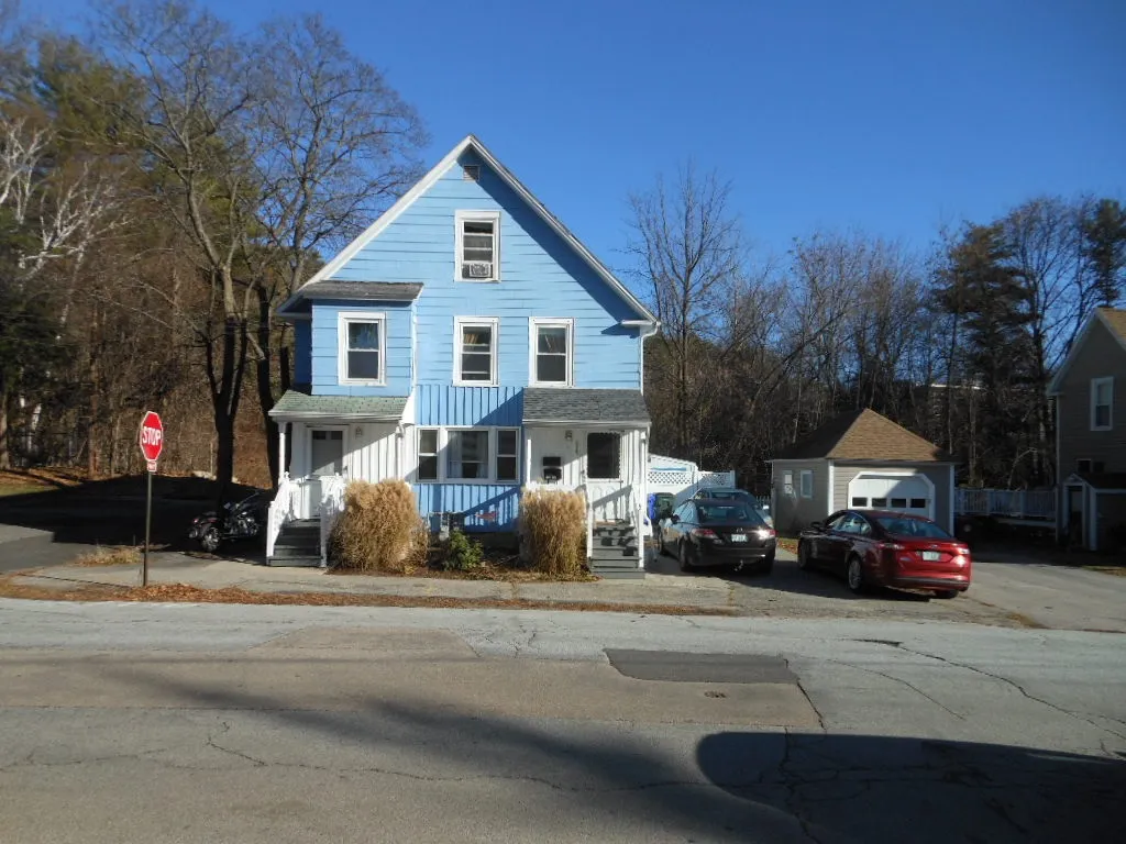 835 Belmont Street Manchester NH 03104