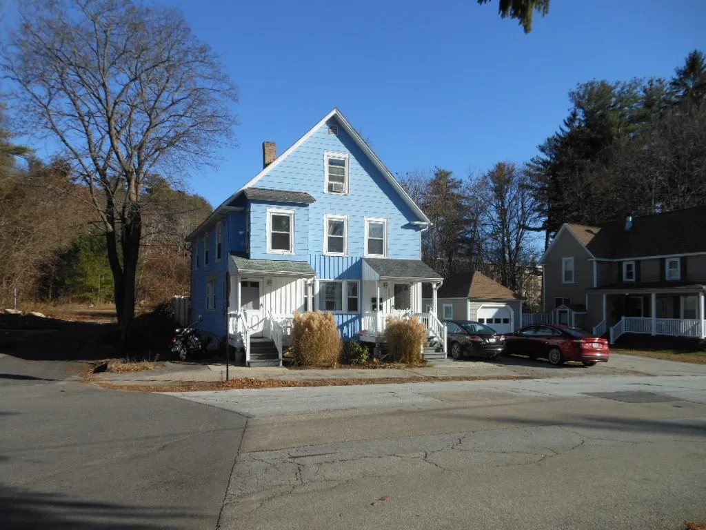 835 Belmont Street Manchester NH 03104