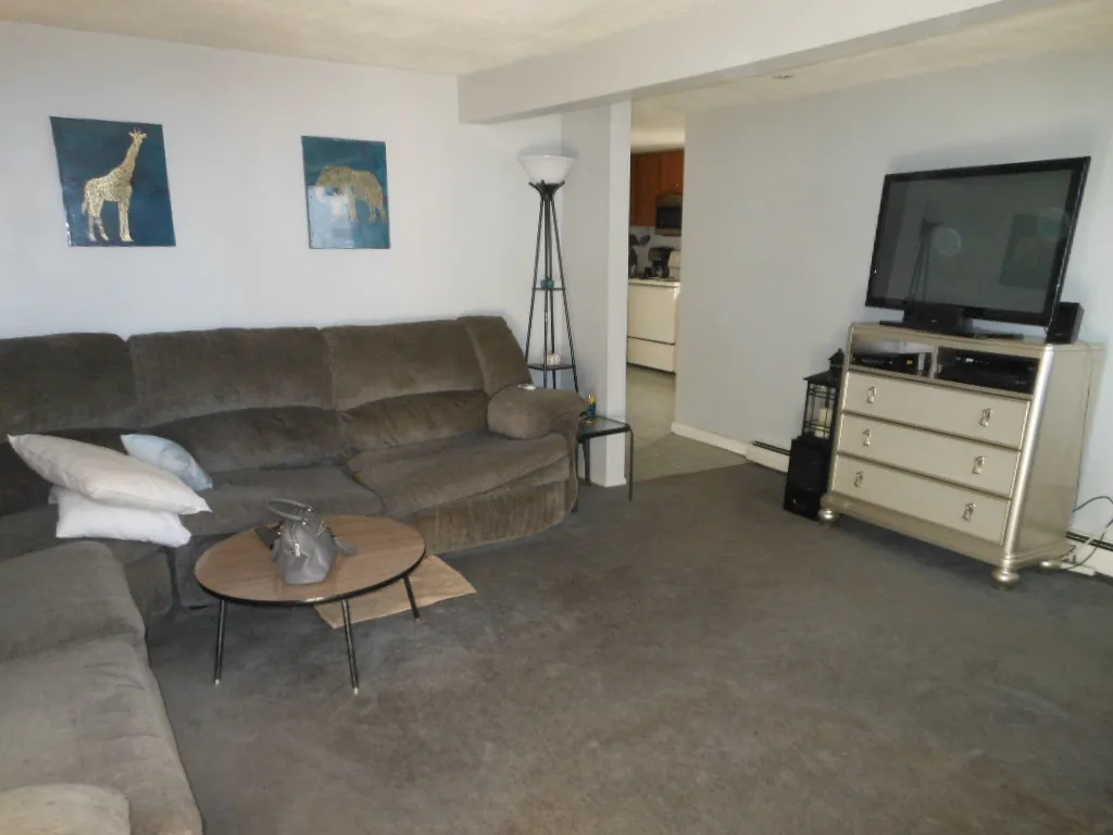 835 Belmont Street Manchester NH 03104