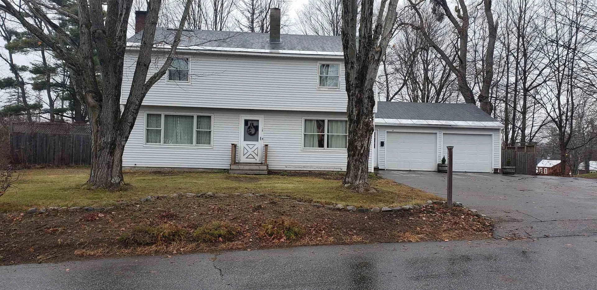 18 Hawthorne Street Plymouth NH 03264