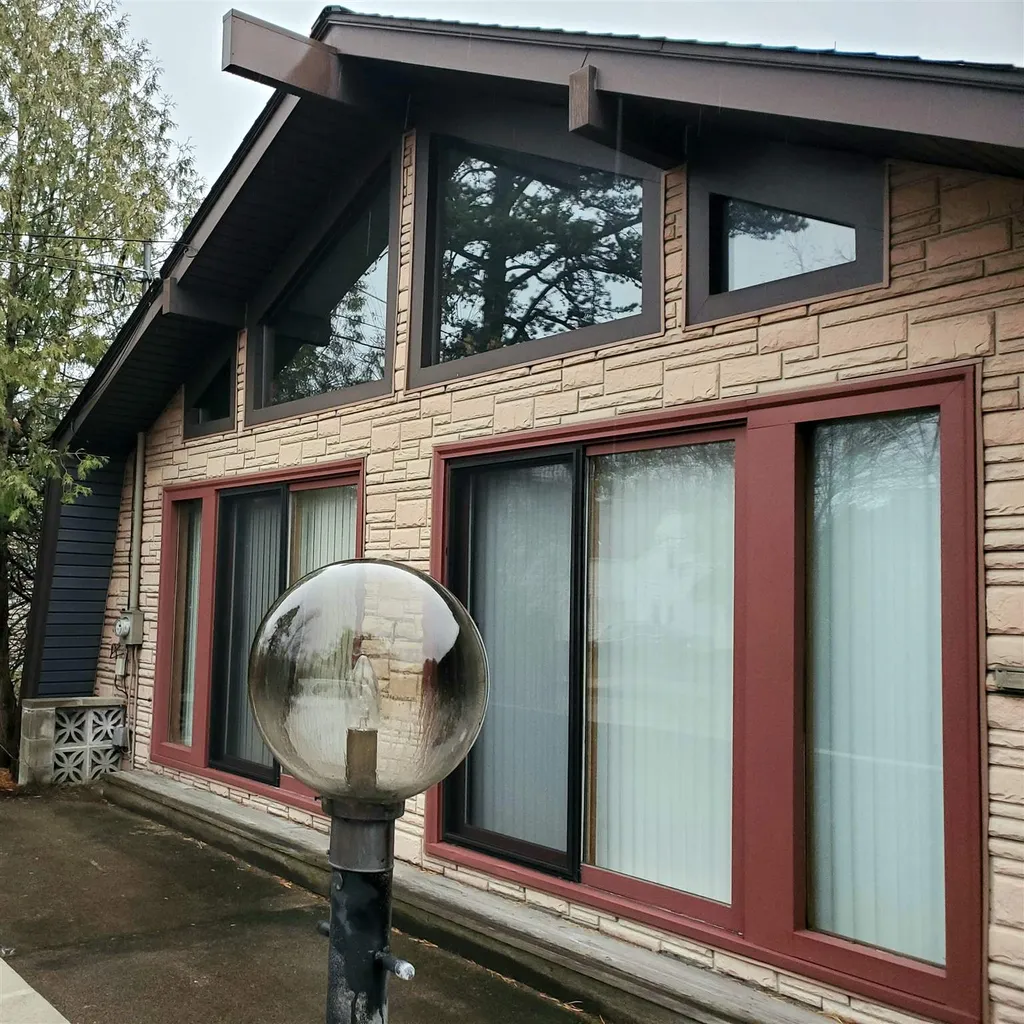 44 E Dunstable Road Nashua NH 03060