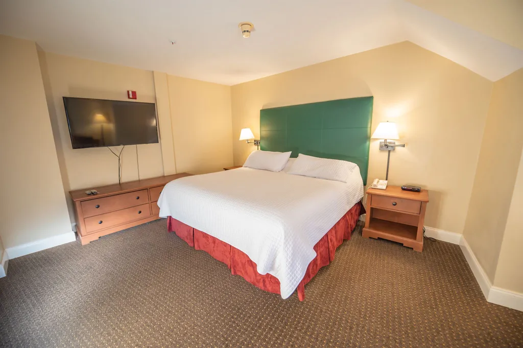 89 Grand Summit Way Dover VT 05356