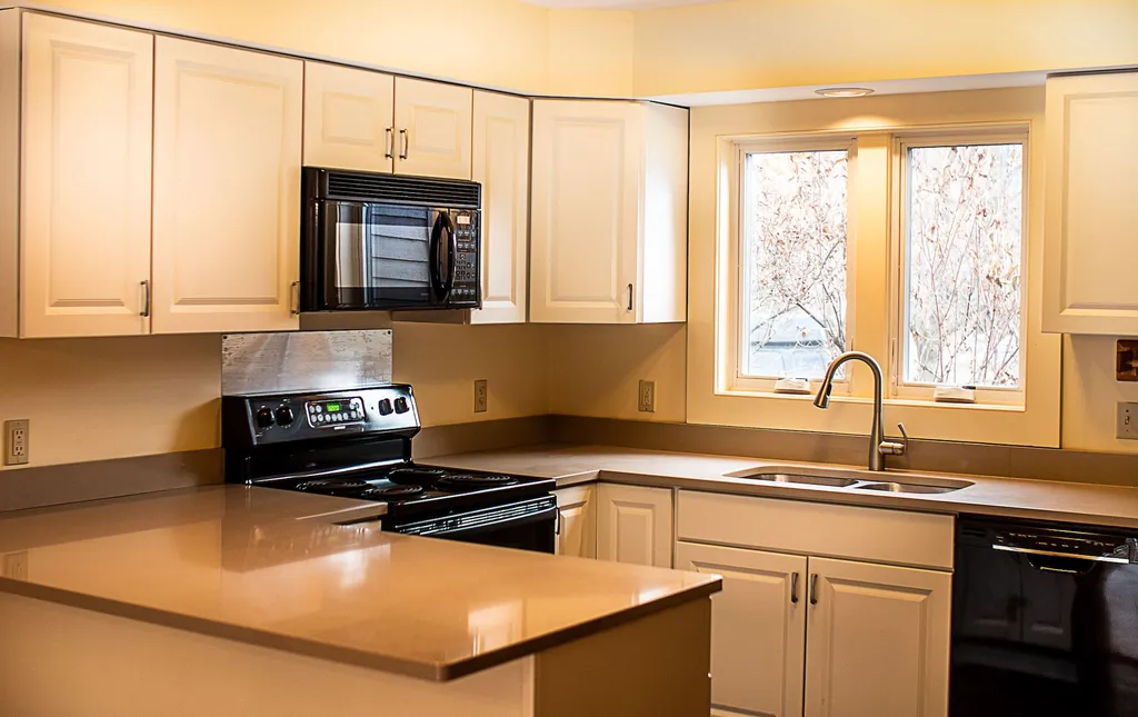 452 Acorn Lane Shelburne VT 05482