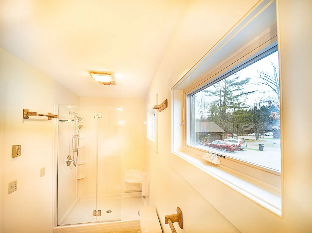 452 Acorn Lane Shelburne VT 05482