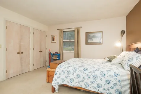 27 Orchard Drive Durham NH 03824