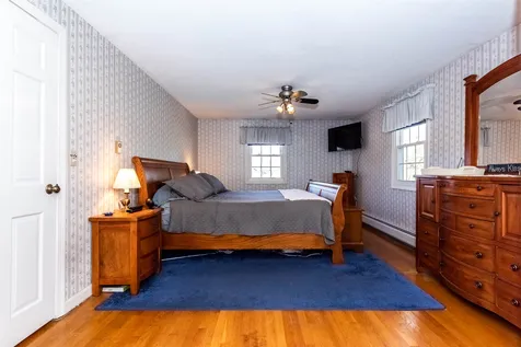 33 Veterans Terrace Somersworth NH 03878