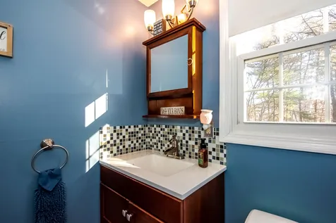33 Veterans Terrace Somersworth NH 03878
