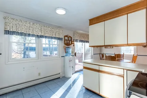 33 Veterans Terrace Somersworth NH 03878