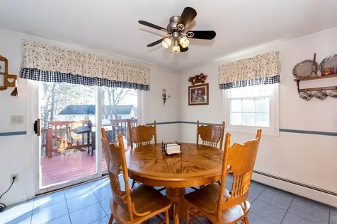 33 Veterans Terrace Somersworth NH 03878