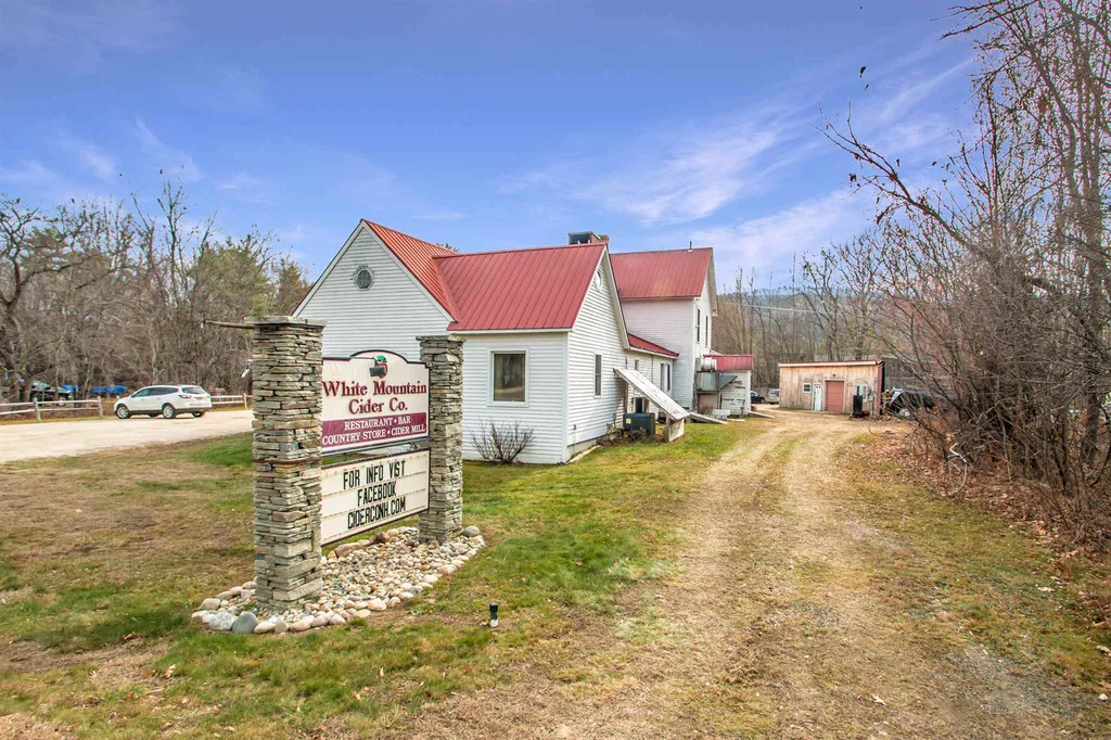 207 Us Route 302 Bartlett NH 03838