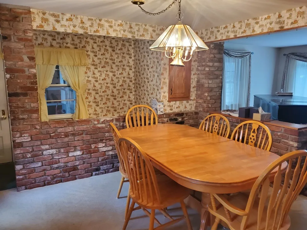8 Cross Street Belmont NH 03220